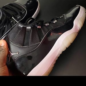 Jordan 11 size 10 used
